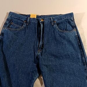 NWT Wrangler Rugged Wear 40x34 Jeans